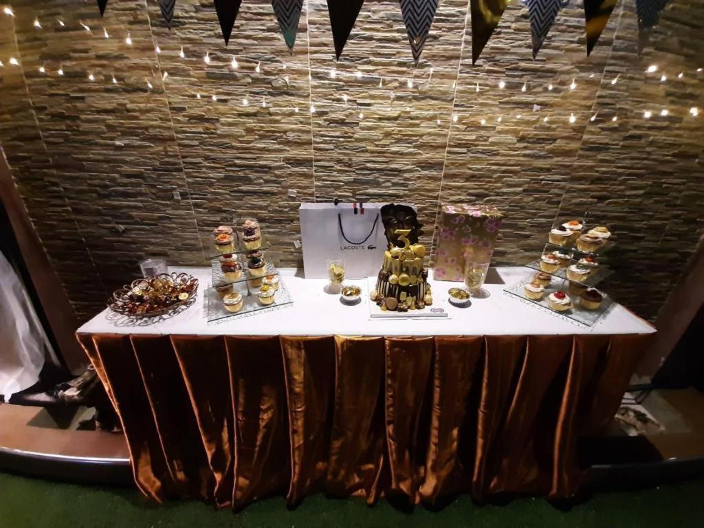 Le Parc Wangnang Hotel Phitsanulok Buitenkant foto