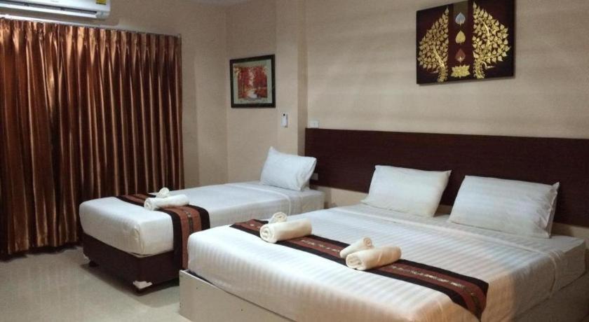 Le Parc Wangnang Hotel Phitsanulok Buitenkant foto