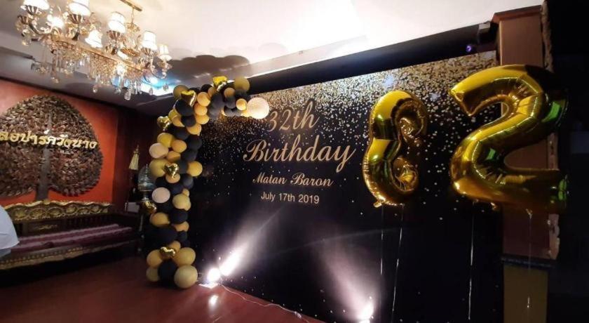 Le Parc Wangnang Hotel Phitsanulok Buitenkant foto